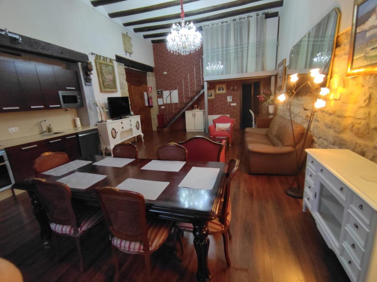 Luz Del Renacimiento Ubeda Apartment Luaran gambar