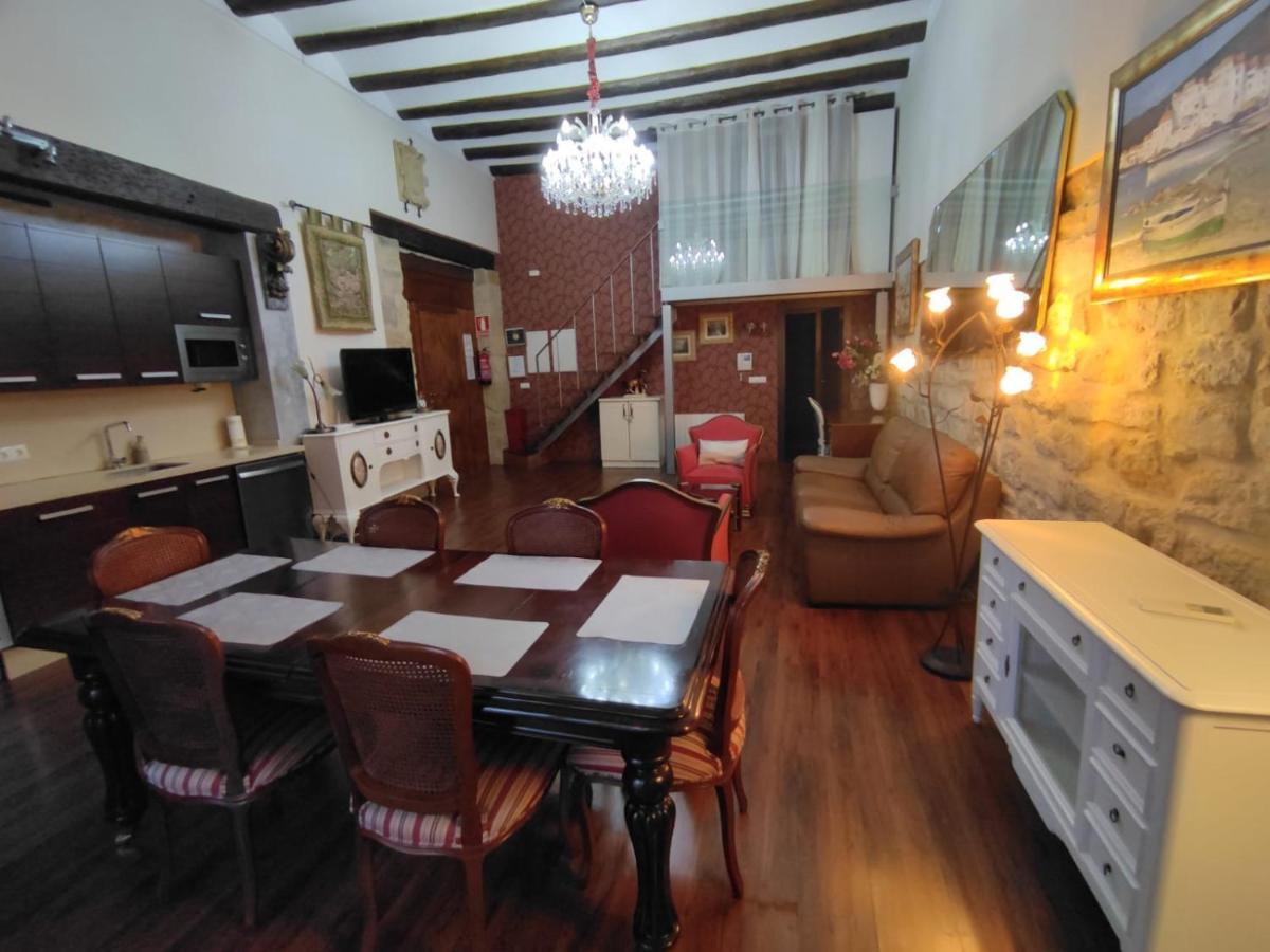 Luz Del Renacimiento Ubeda Apartment Luaran gambar