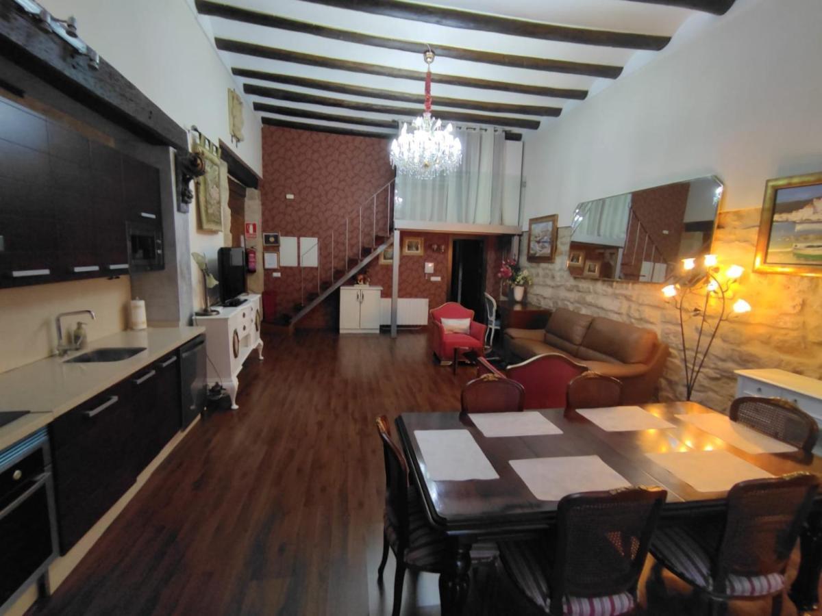 Luz Del Renacimiento Ubeda Apartment Luaran gambar