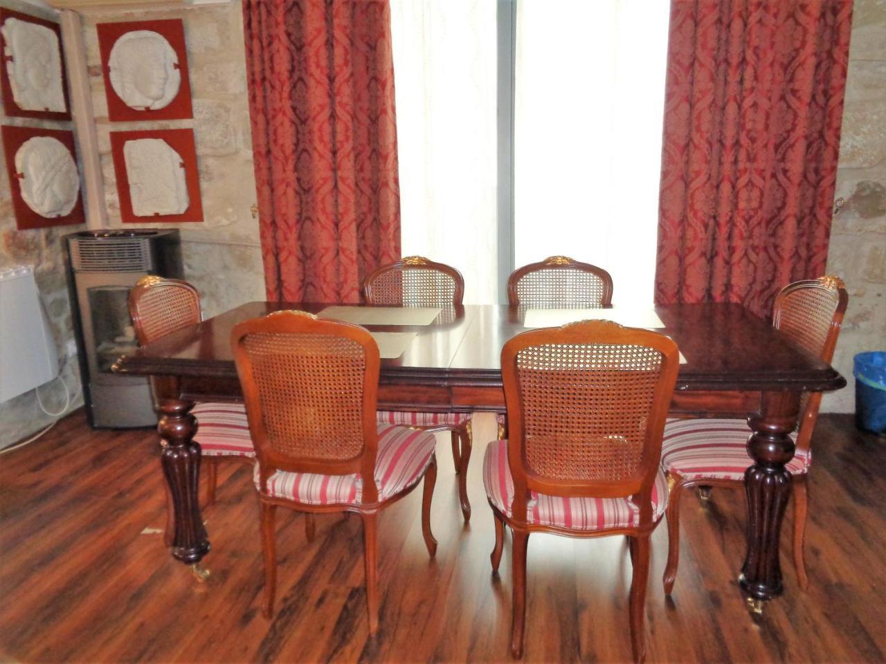 Luz Del Renacimiento Ubeda Apartment Luaran gambar