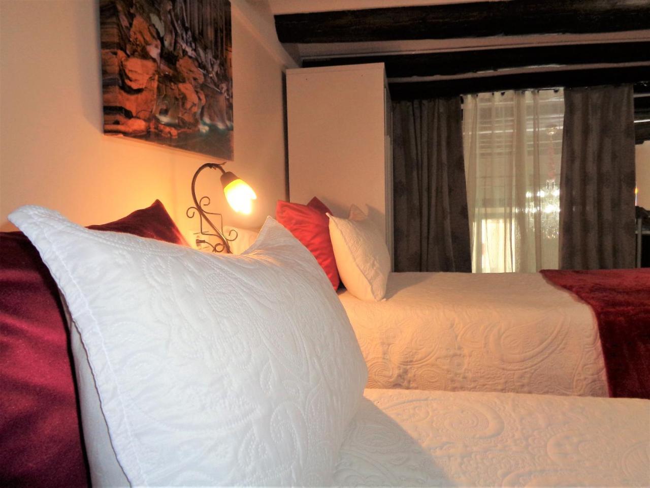 Luz Del Renacimiento Ubeda Apartment Luaran gambar